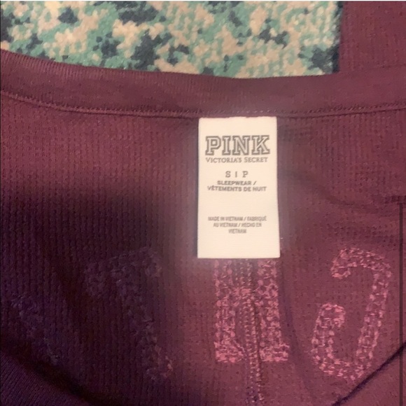 Rare VS Pink Bling Sequin Holiday Onsie Naughty - Picture 16 of 16